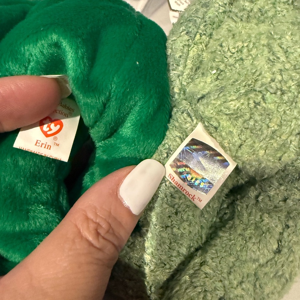 Ty Beanie Babies - Erin and Shamrock - Picture 2 of 2